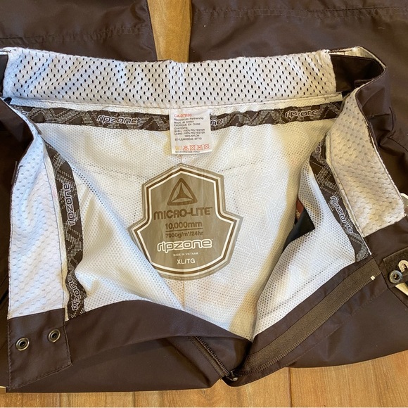 Ski/Snowboarding Snow Pants - Picture 4 of 14